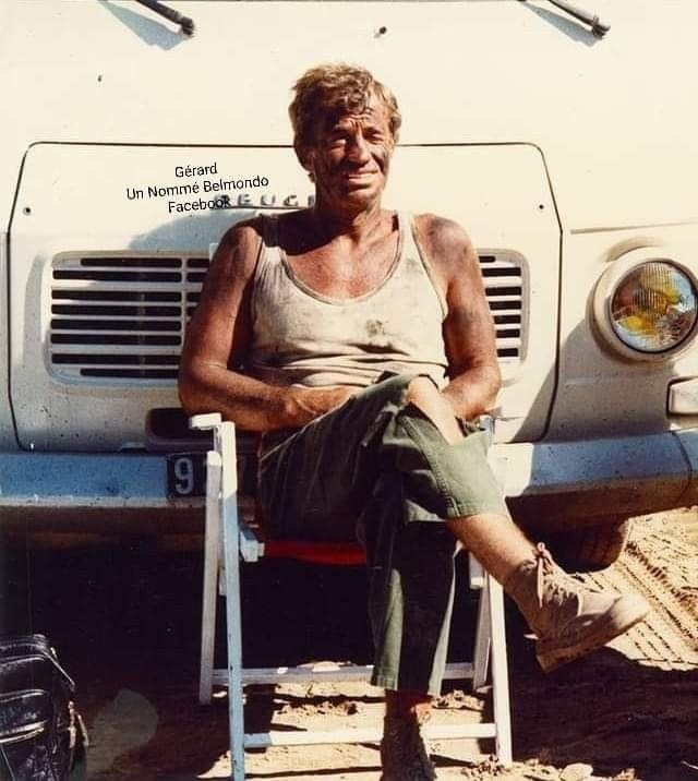 640x716, 66 Kb / Бельмондо, профессионал, майка