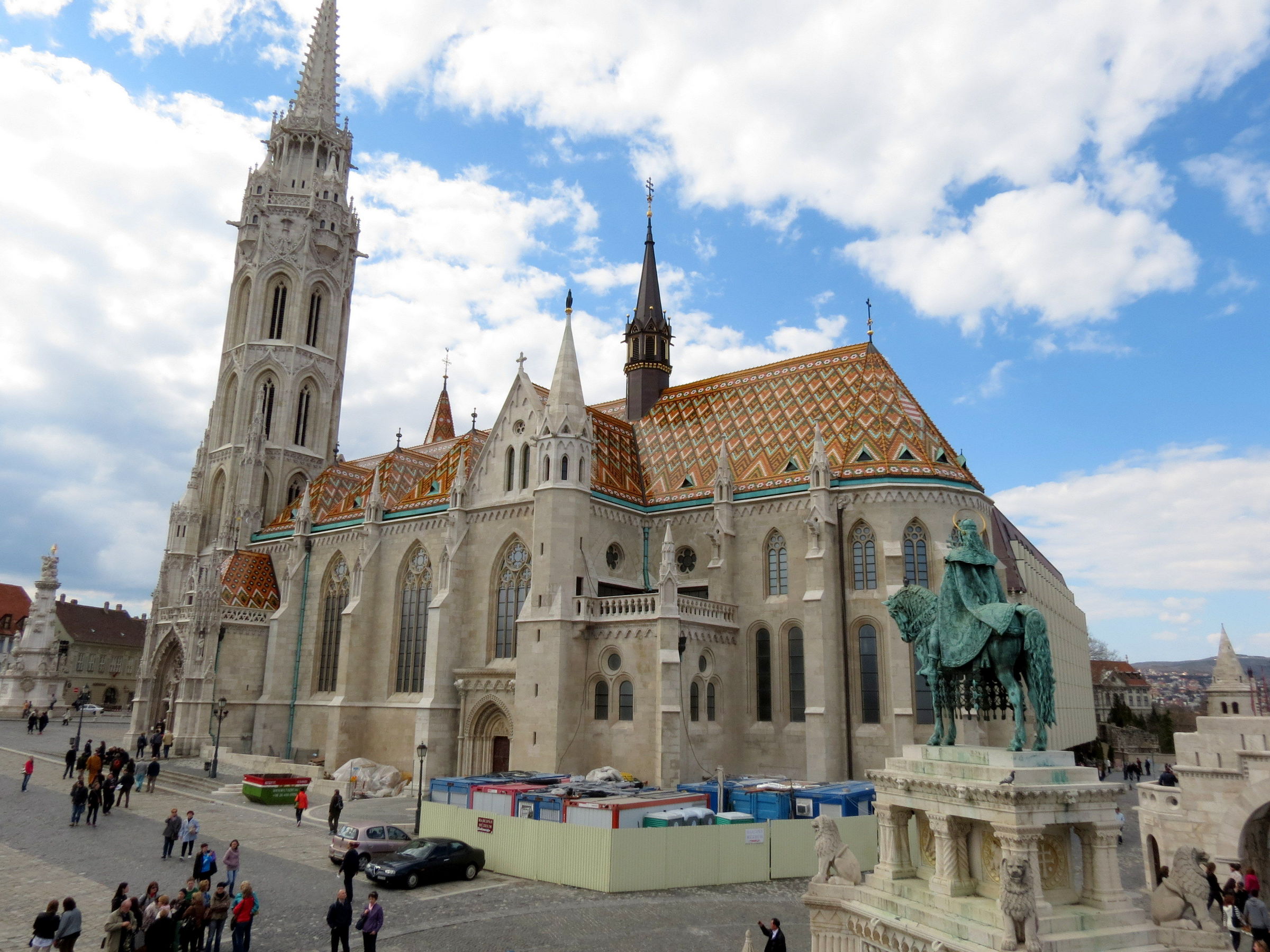 2400x1800, 610 Kb / Архитектура, башня, памятник, скульптура, замок, Будапешт, Венгрия