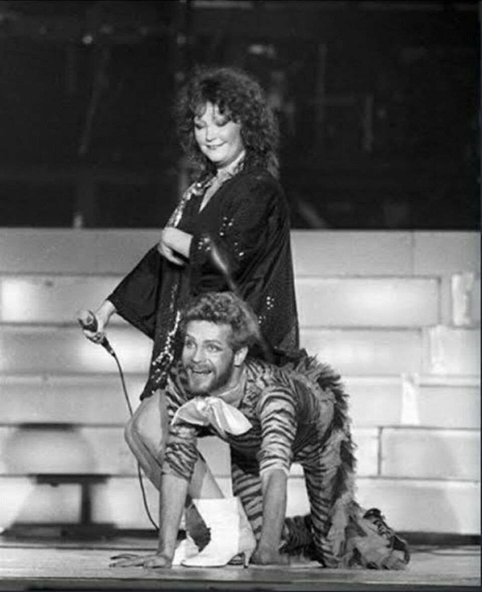 960x1179, 207 Kb / Алла Пугачева, Борис Моисеев, ч/б