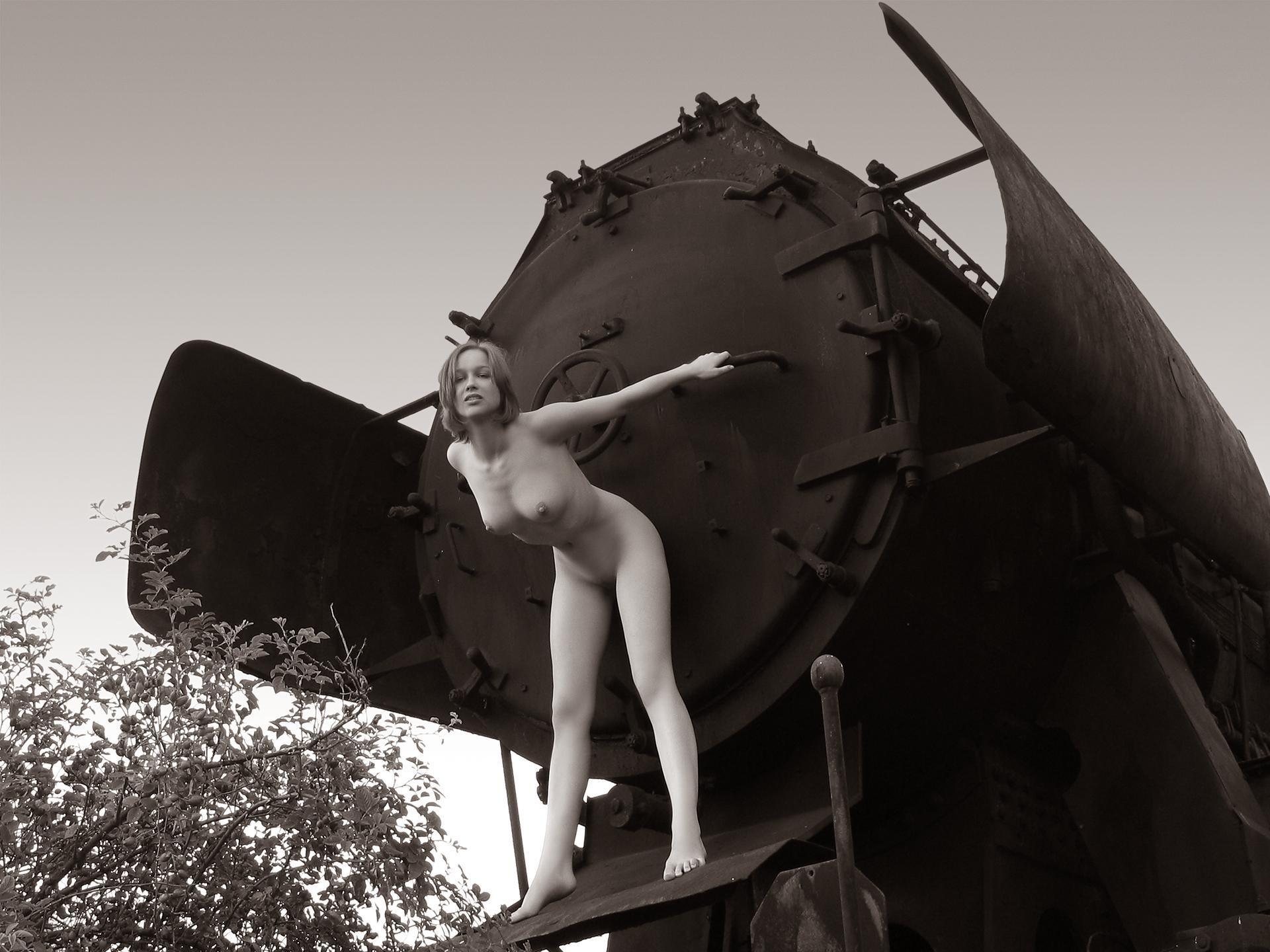 1920x1440, 229 Kb / паровоз, сепия, ч/б