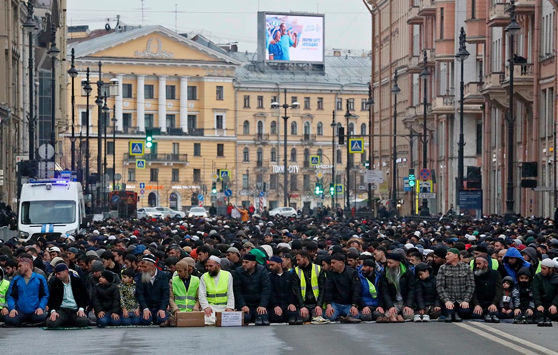 1100x700, 190 Kb / Праздник, Ураза-байрам, Санкт-Петербург, мусульмане