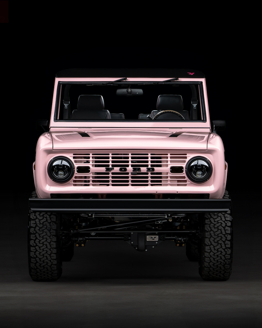 1080x1350, 215 Kb / автомобиль, классика, ретро,  Ford, Bronco, розовый