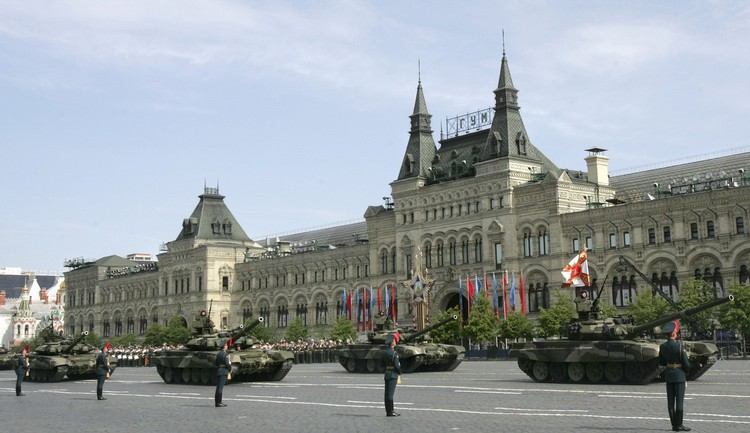 750x433, 83 Kb / танки, парад, москва, день победы