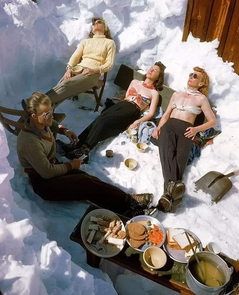 778x960, 93 Kb / Солнечная Долина, Айдахо , лыжники, George Silk