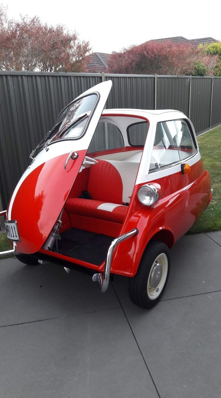 736x1321, 153 Kb / автомобиль, классика, ретро, BMW, Isetta