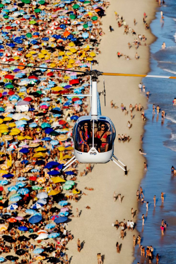 736x1103, 164 Kb / вертолёт, пляж