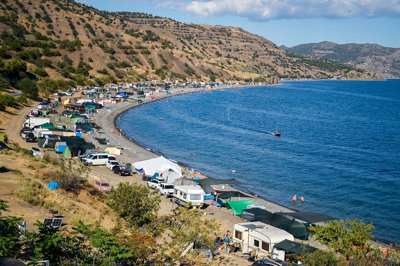 1280x853, 386 Kb / кемпинг, Крым, палатка, берег, море