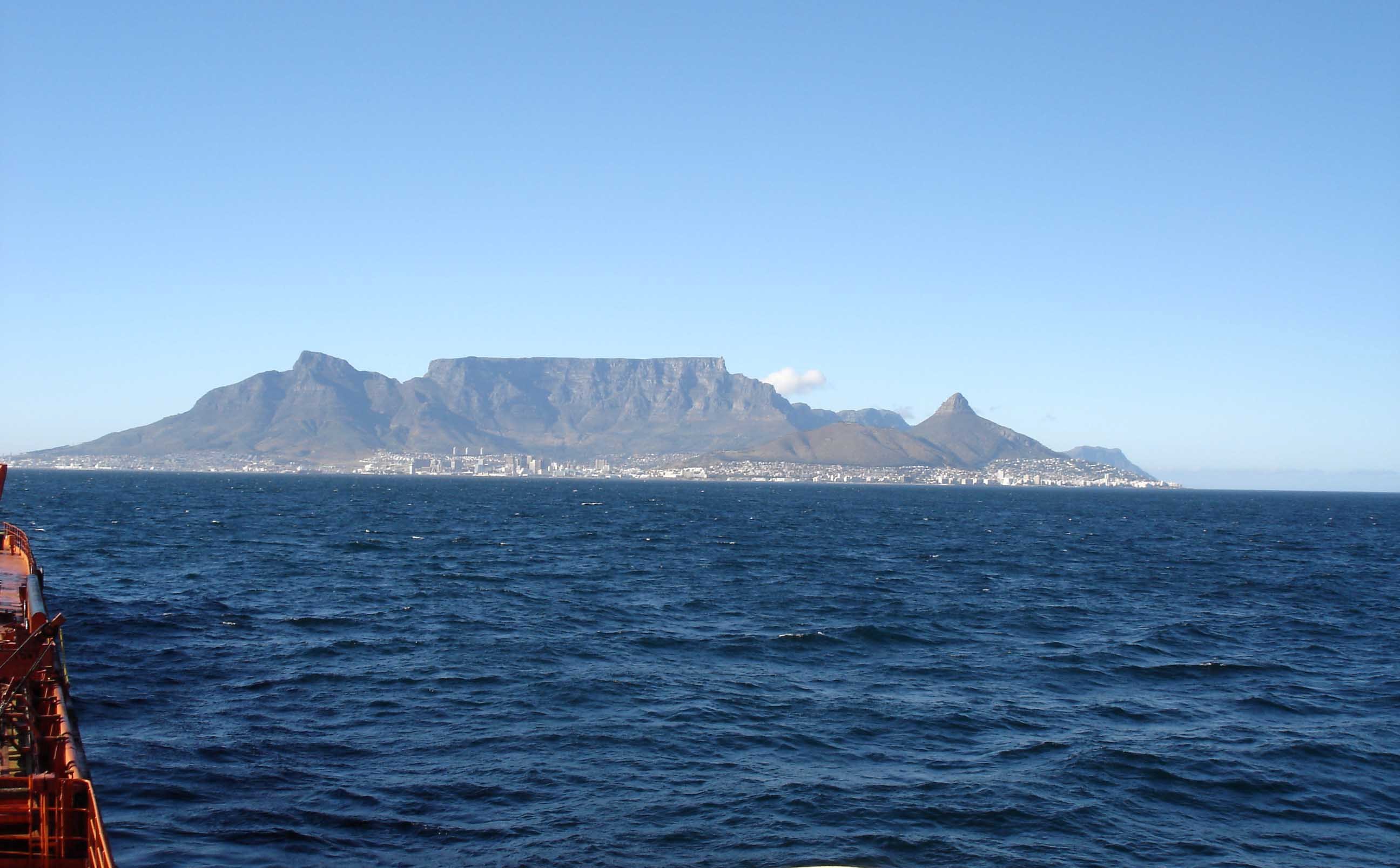 2592x1608, 364 Kb / кейптаун,юар,сухогруз,палуба