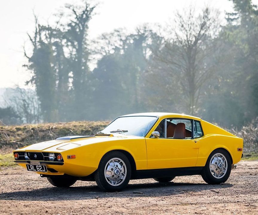 863x720, 111 Kb / автомобиль, классика, ретро, Saab, желтый