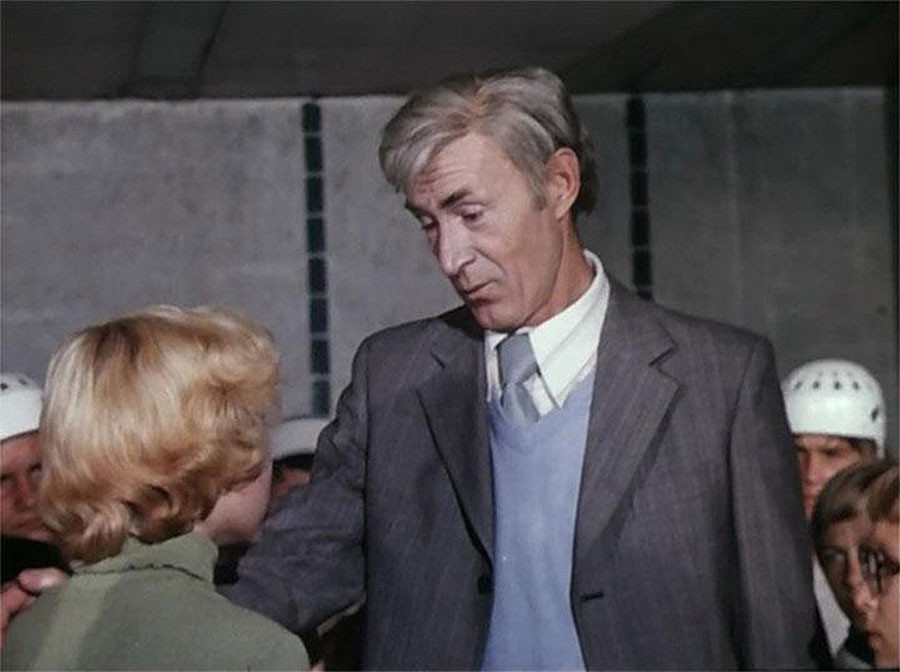 900x672, 96 Kb / Папа Карло, Буратино, Громов, Электроник, Гринько, байка