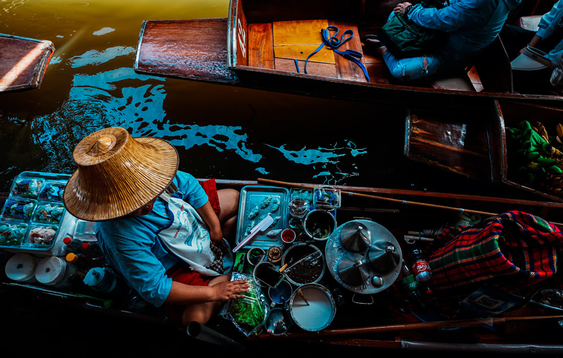 1100x700, 197 Kb / Бангкок, Таиланд, лодка, шляпа, рынок, еда