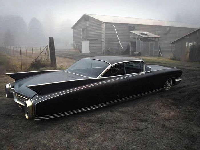 700x525, 61 Kb / автомобиль, классика, ретро, Cadillac, Eldorado, сарай