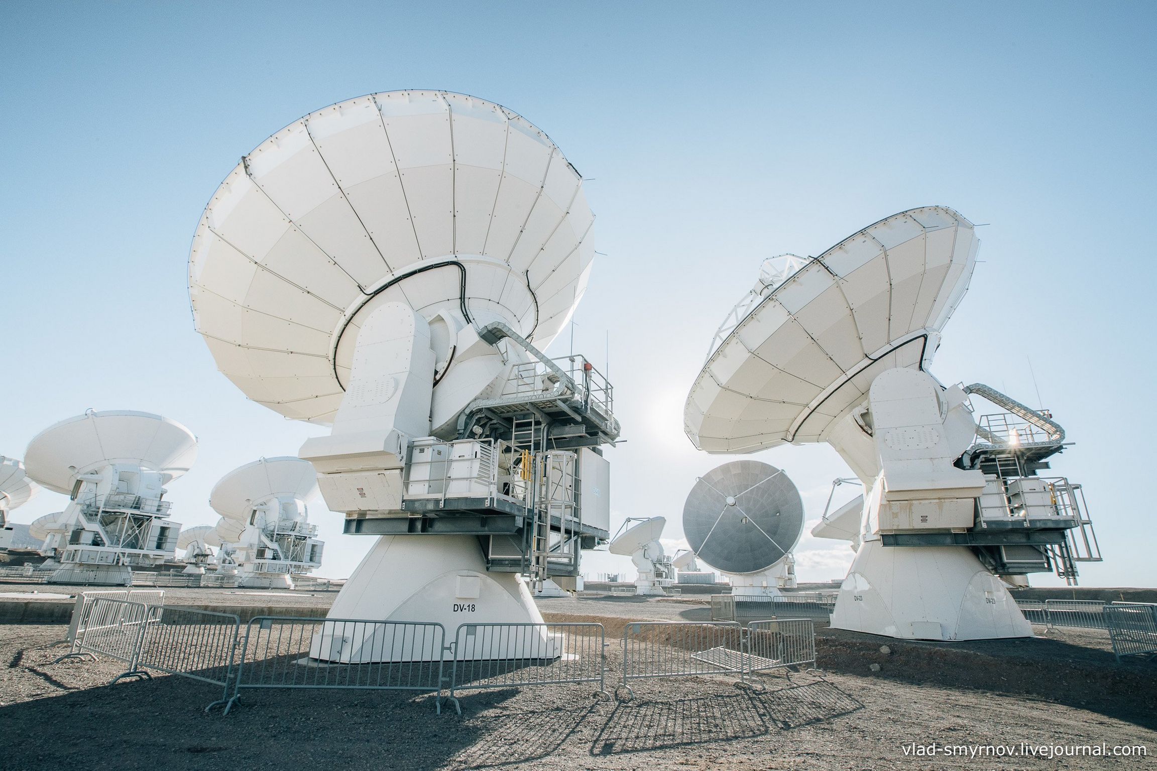 2304x1536, 490 Kb / радиотелескоп
