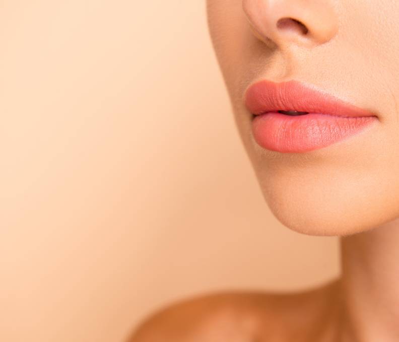 792x679, 21 Kb / lips