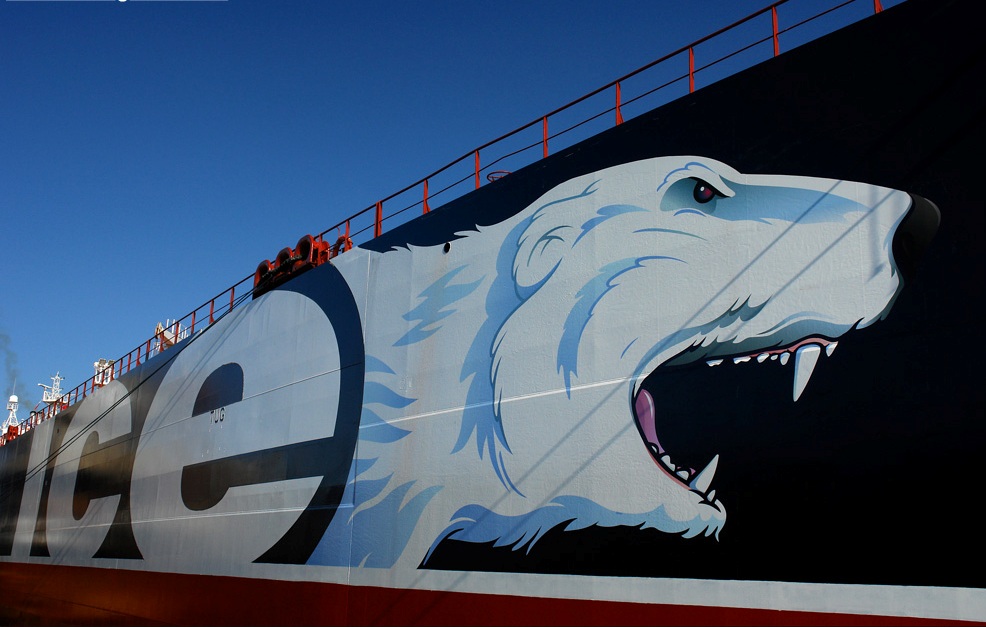 986x627, 151 Kb / stena atlantica,ice,waterline,графика,медведь