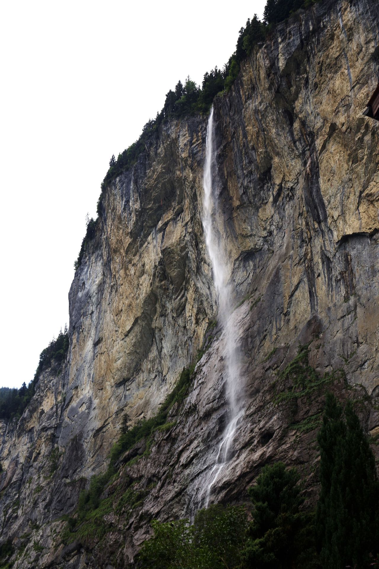 1280x1920, 461 Kb / Вода, водопад, брызги, скала,