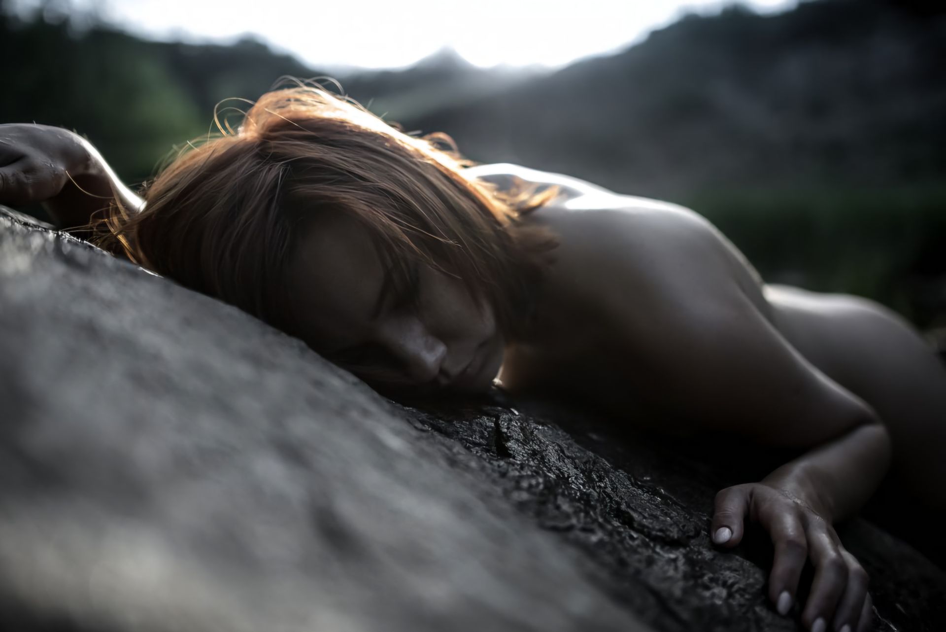 1920x1282, 130 Kb / Камень