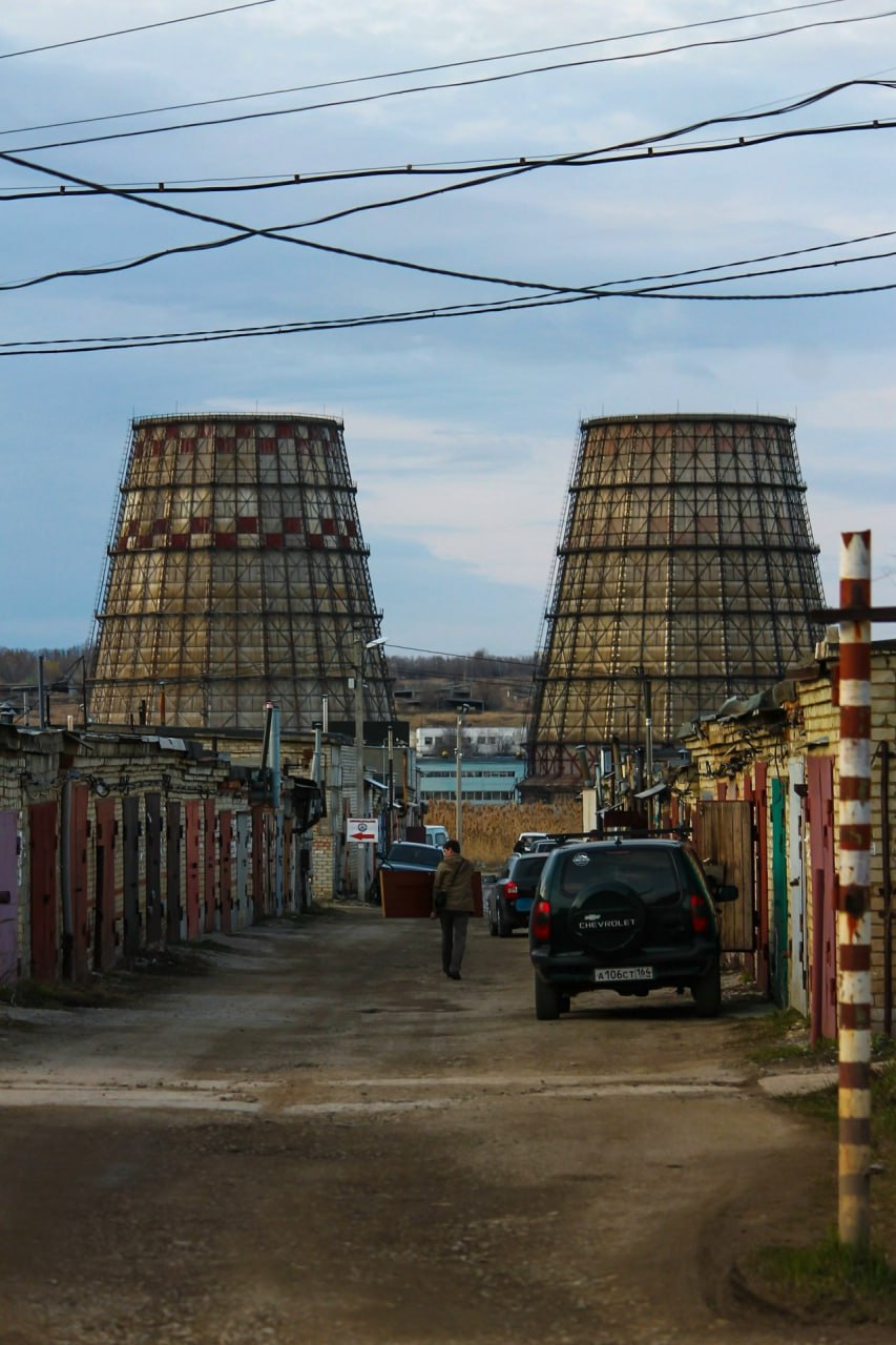 853x1280, 170 Kb / Саратов, гараж, градирня, нива, лада, автоваз