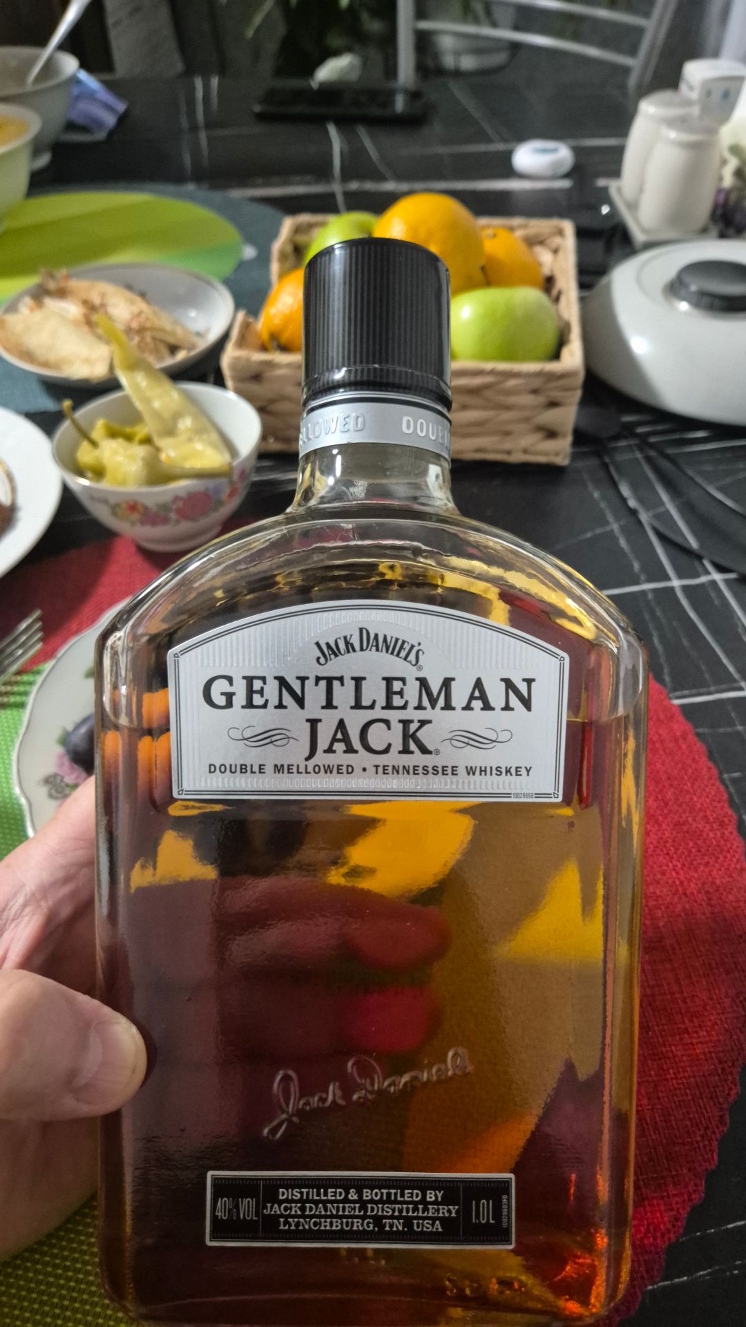 1080x1920, 250 Kb / Алкоголь, бутылка закуска