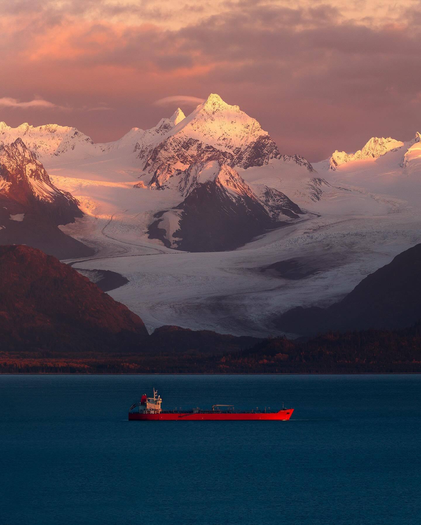 1440x1795, 208 Kb / горы, снег, природа, пейзаж, судно, корабль, сухогруз, танкер