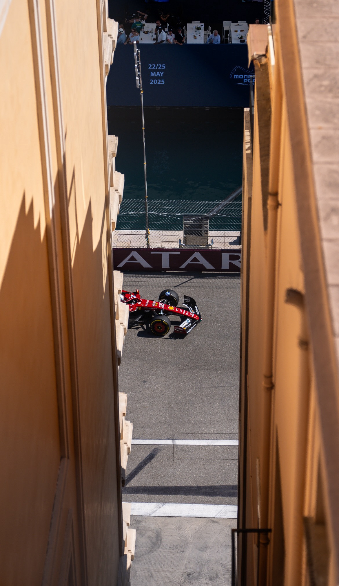 1170x2018, 572 Kb / гонки, формула 1