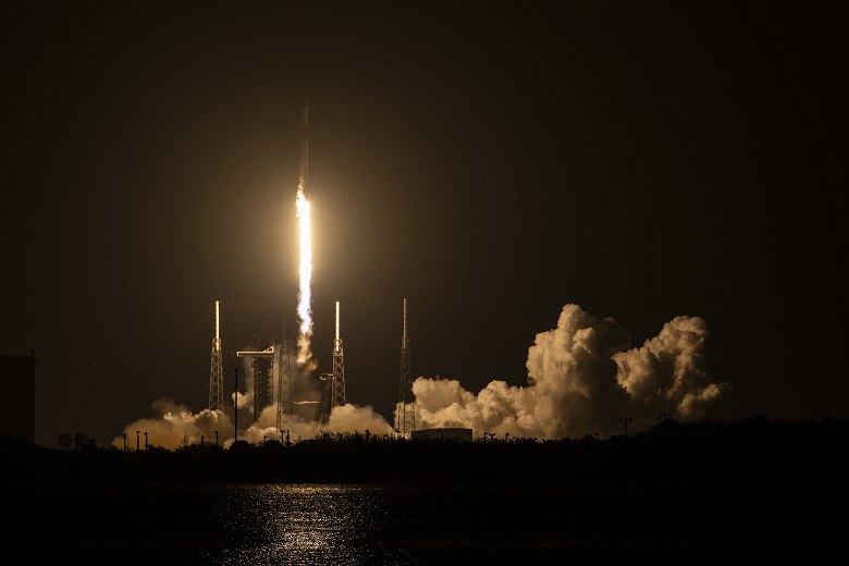 780x520, 34 Kb / SpaceX, Falcon, ракета, пуск, старт, NASA, спутник, Starlink