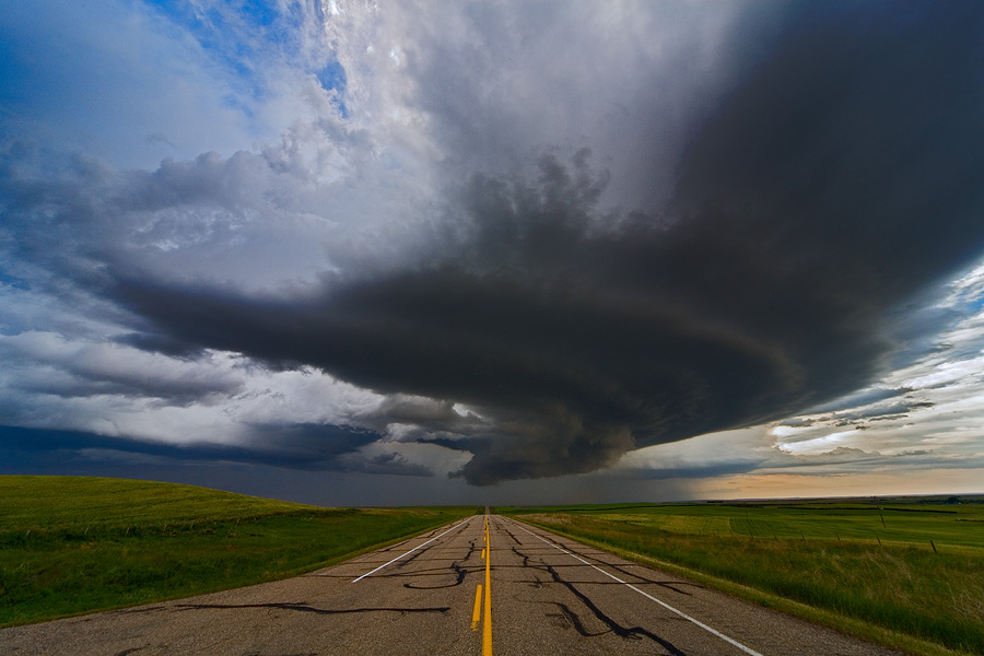 900x600, 127 Kb / дорога, туча