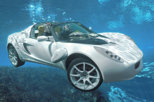 500x332, 140 Kb / машина, вода