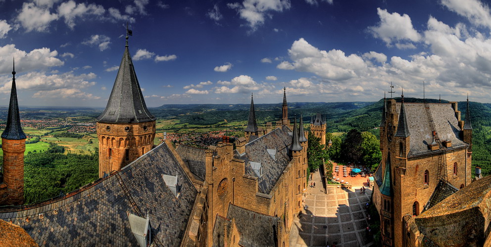 992x499, 207 Kb / пейзаж, башни, город