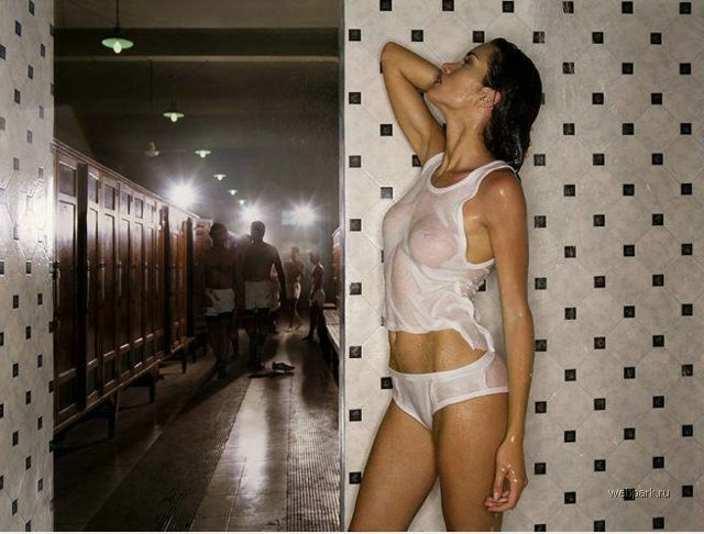 640x486, 63 Kb / сиськи, мокрая, мужики, экстрим