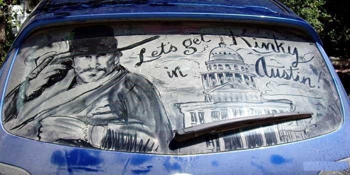 700x350, 56 Kb / Автомобиль, стекло, пыль, рисунок