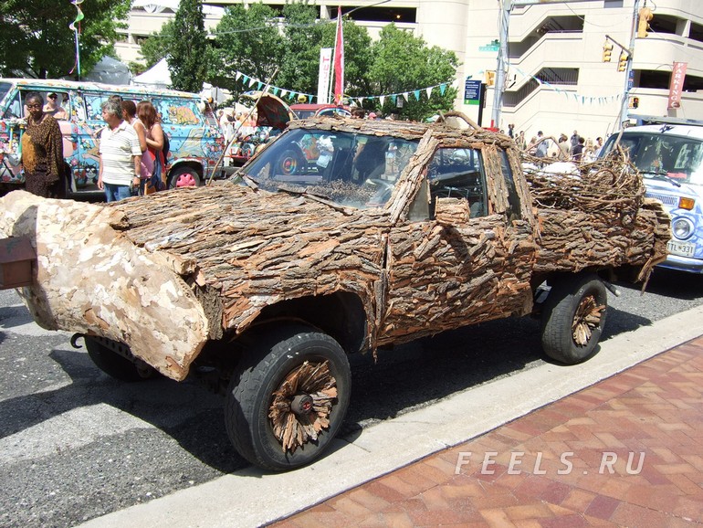 770x578, 187 Kb / машина, дерево, кора