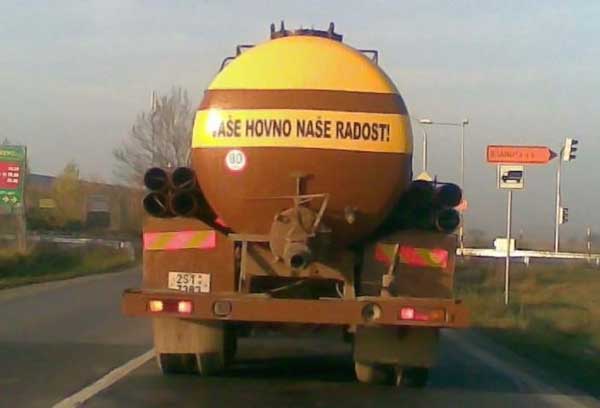 600x408, 17 Kb / говновоз, надпись, радость