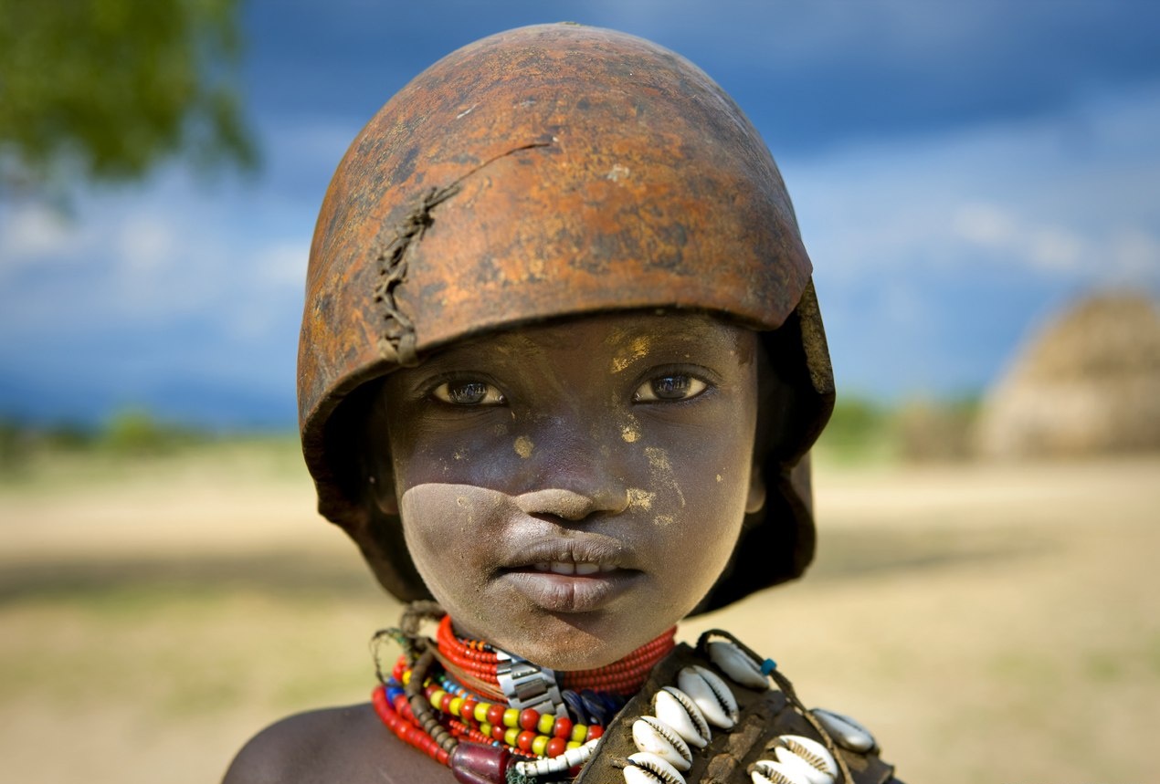 1270x859, 206 Kb / негр, шлем