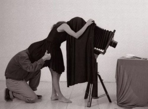 500x369, 27 Kb / фото, ч/б, платье, юбка