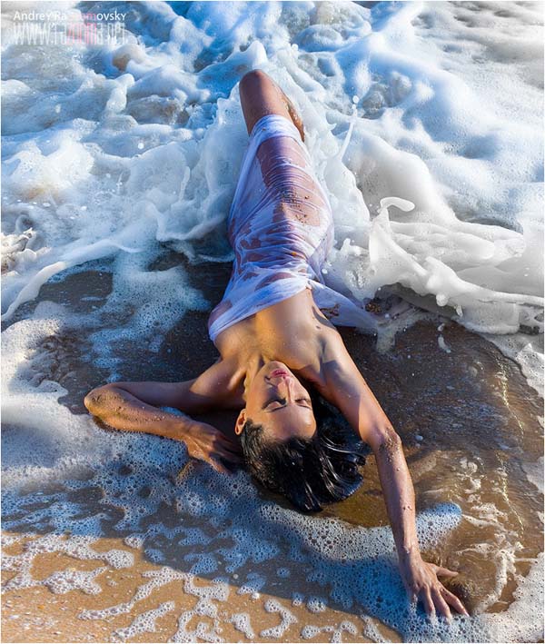 600x709, 116 Kb / пляж, волна, пена