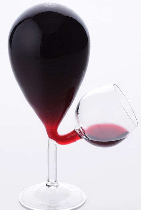 459x680, 25 Kb / флакон, рюмка, вино