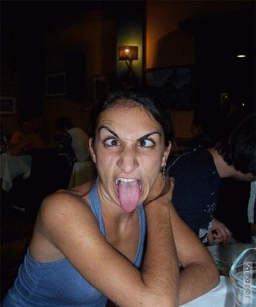 500x600, 106 Kb / девушка, гримаса