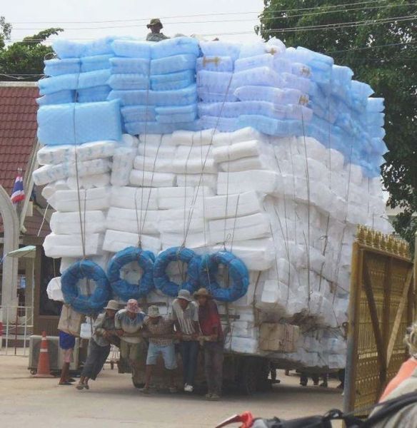 584x600, 61 Kb / грузовик, азия