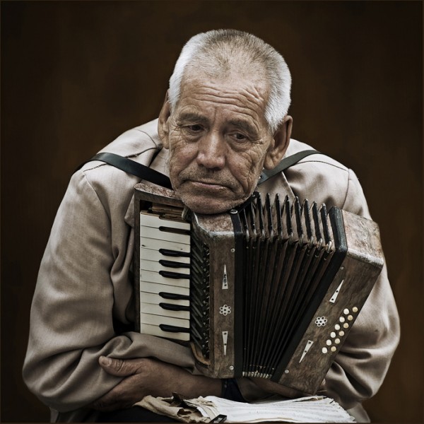 600x600, 79 Kb / баян