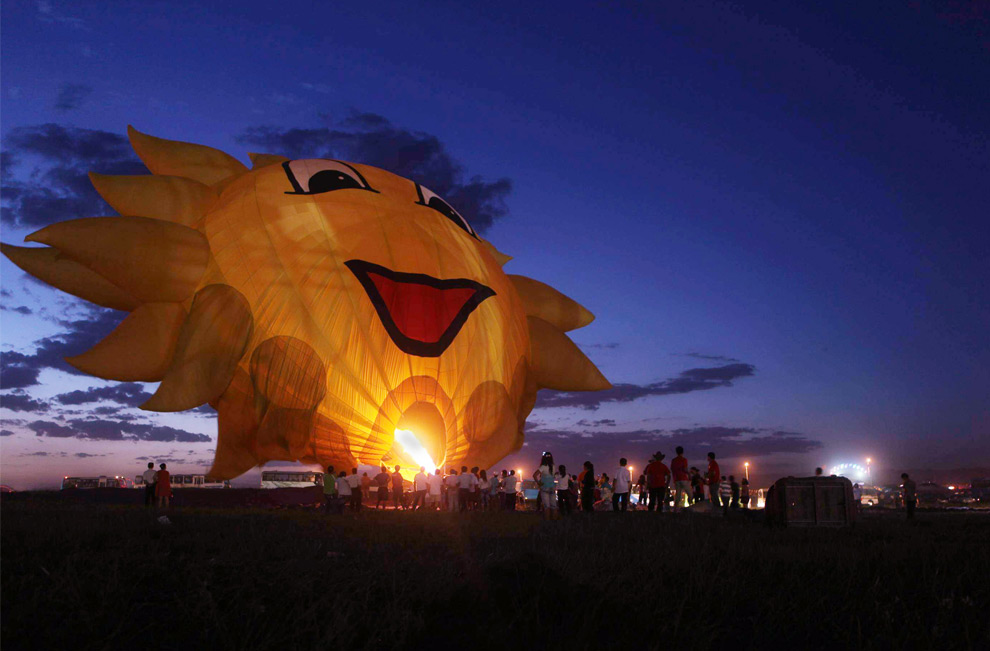 990x651, 135 Kb / воздушный шар, монголия, ночь