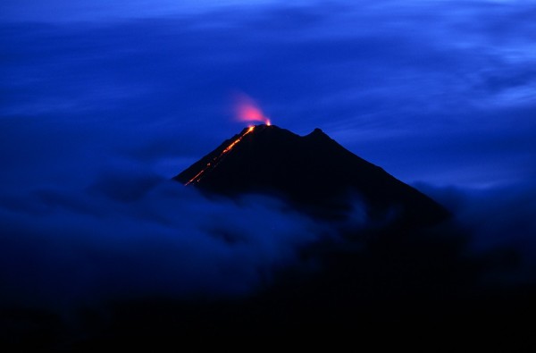 600x395, 18 Kb / вулкан, фото