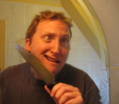 400x350, 14 Kb / нож, зеркало, лицо, рожа, взгляд, отражение, ухмылка