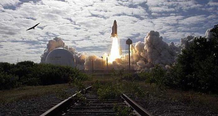 700x374, 48 Kb / ракета, старт, шаттл