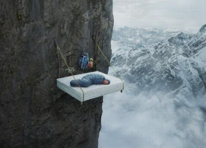 699x502, 76 Kb / кровать, гора, альпинист