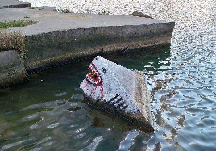 700x489, 77 Kb / акула, граффити