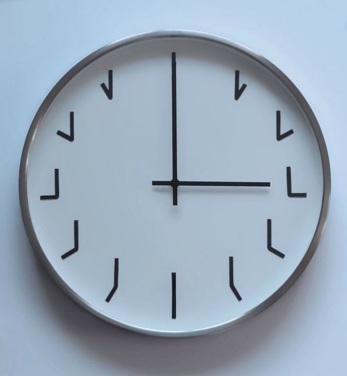 680x738, 38 Kb / часы