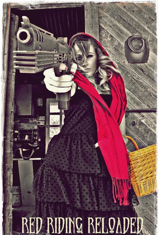 540x797, 168 Kb / красная шапочка, пистолет