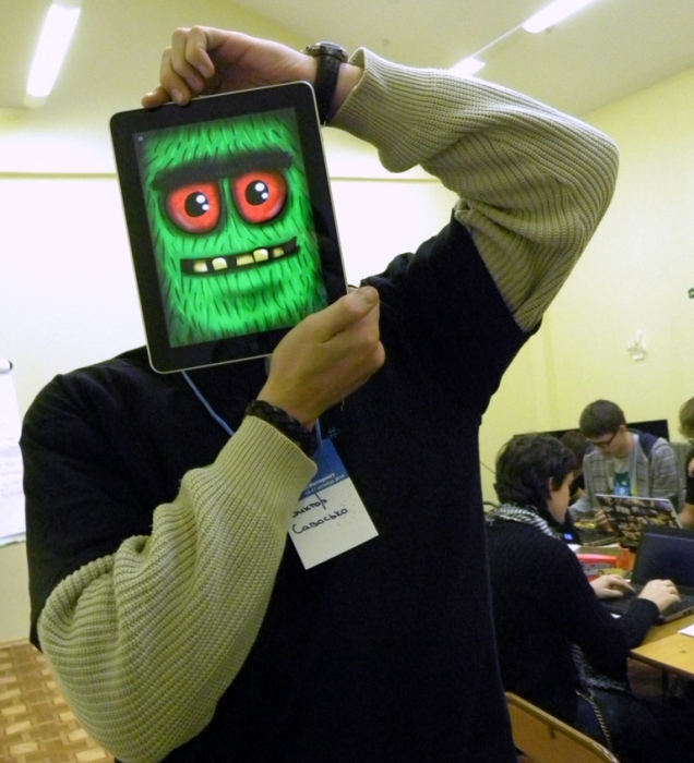 636x700, 295 Kb / халк, айпад