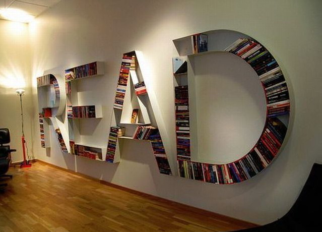 639x460, 66 Kb / книги, полки, комната